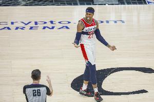 开云体育入口-痛！太痛了！霍姆斯被裁 痛失1303万美元工资