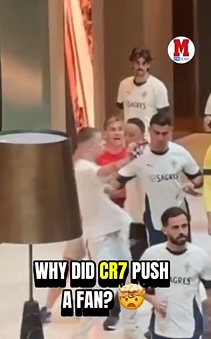 开云体育网址-C罗罕见暴怒！一把推开球迷，唇语专家解读：希望他们滚开