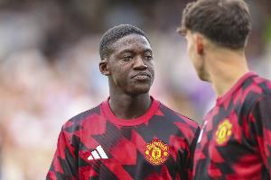 kaiyun-坚决不放人！罗马诺：尽管梅努要求租借离队，但他离队可能性是0