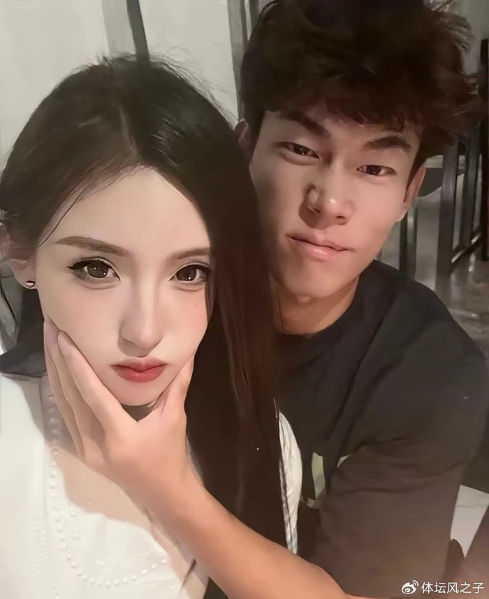 开云体育APP-废了，已经无球可踢了，还在换女友，何小珂公布新恋情，令人唏嘘|山东泰山|萨瓦德尔|克里斯托瓦尔|西乙|U21_新浪体育_新浪新闻